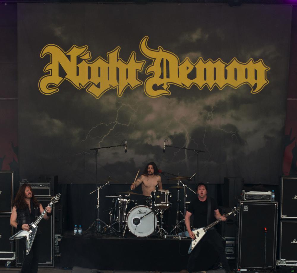 Night Demon 4